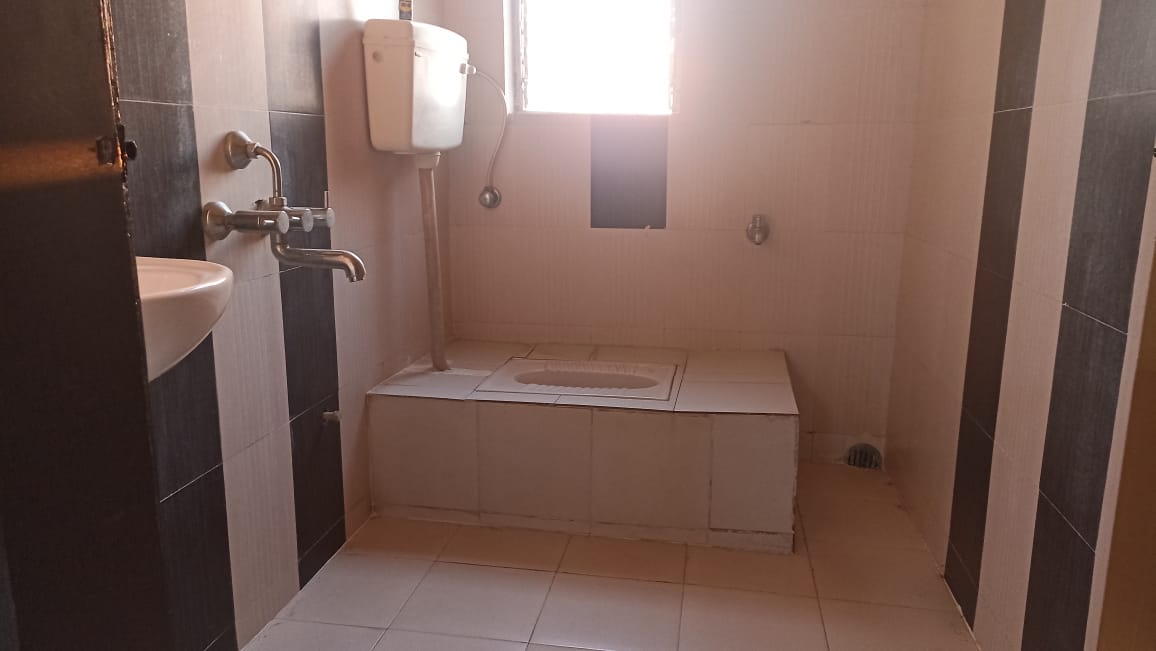 Semi Furnished 2bhk in Bishnu Rabha Path, Bhetapara, Guwahati, Assam, India for Rent